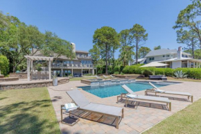 Luxury, Oceanfront Villa with Pool, Spa, Outdoor Kitchen, & Bar